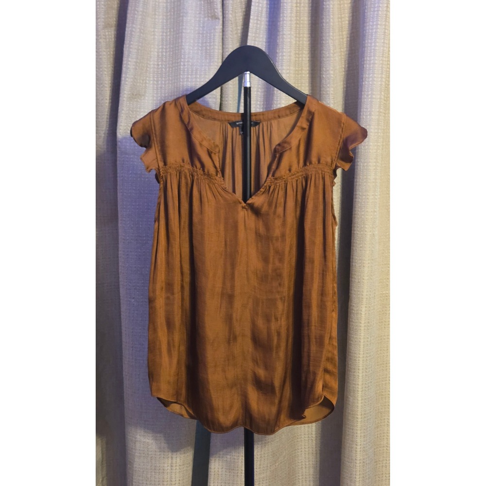Banana Republic Sleeveless V-Neck Fluttery Ruffle Detail Blouse Women's Size S